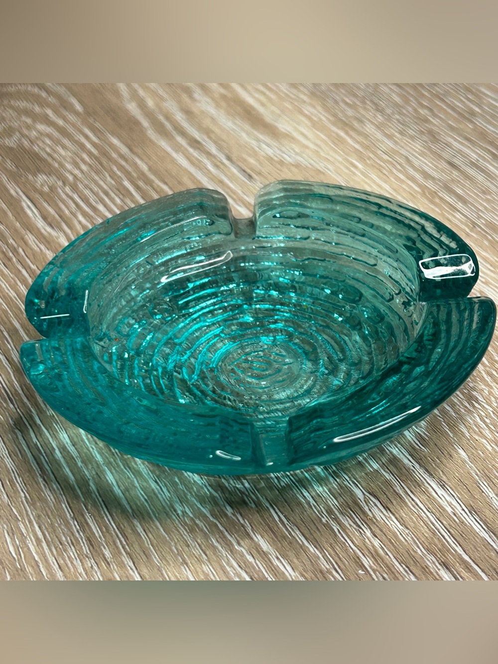 Vintage MCM Teal Aqua Heavy Glass Ashtray Catchall Trinket Dish Ripple Bark 4.5” - Picture 8 of 9